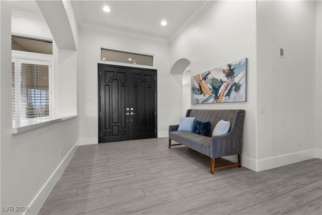 29 Golf Crest Court, Henderson, NV 89052