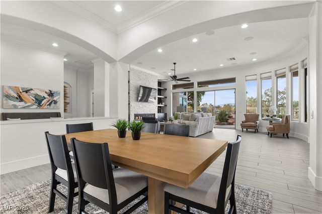 29 Golf Crest Court, Henderson, NV 89052