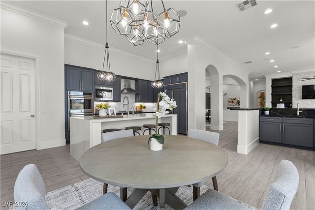 29 Golf Crest Court, Henderson, NV 89052