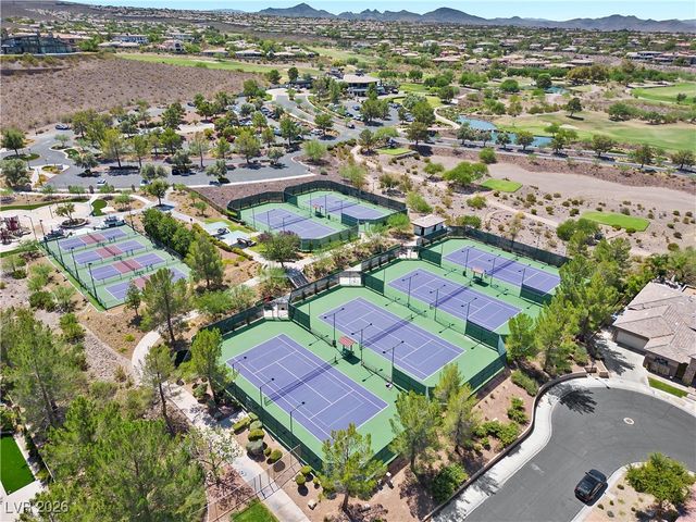 29 Golf Crest Court, Henderson, NV 89052