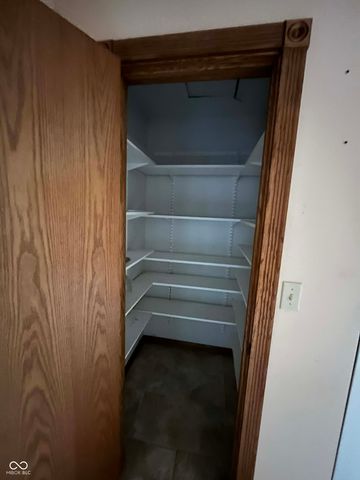 716 Fairview Drive, Columbus, IN 47201