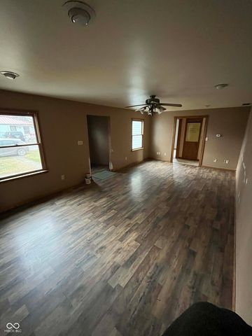 716 Fairview Drive, Columbus, IN 47201