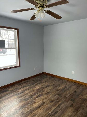 716 Fairview Drive, Columbus, IN 47201