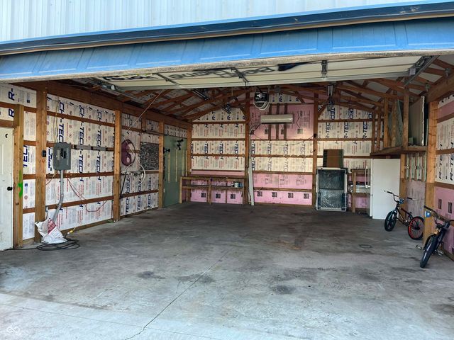 716 Fairview Drive, Columbus, IN 47201