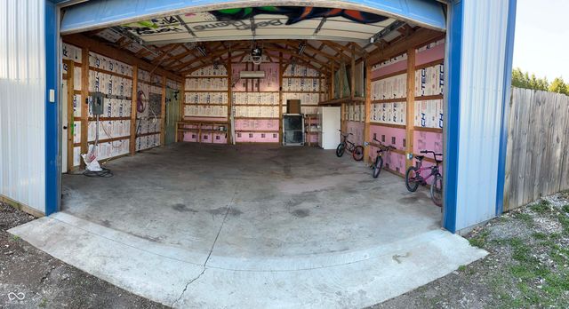 716 Fairview Drive, Columbus, IN 47201