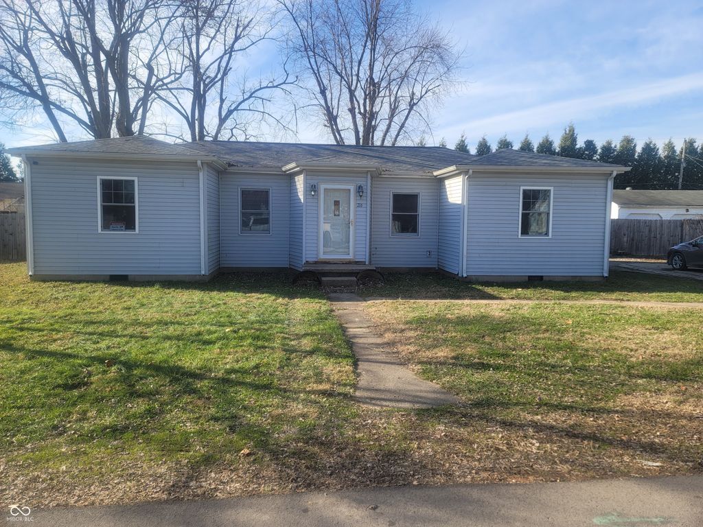 716 Fairview Drive, Columbus, IN 47201