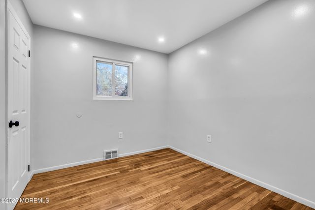 47 Beam Avenue, Jackson, NJ 08527