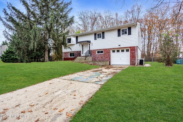 47 Beam Avenue, Jackson, NJ 08527