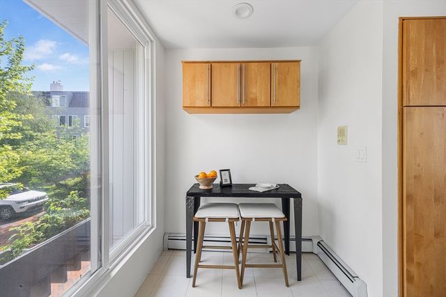 16 Ellery Square, Cambridge, MA 02138