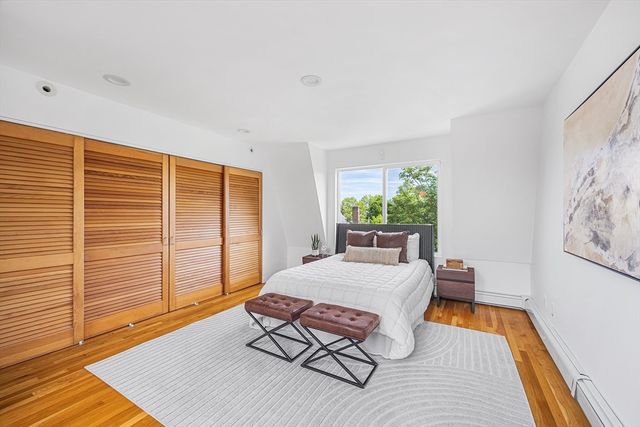 16 Ellery Square, Cambridge, MA 02138