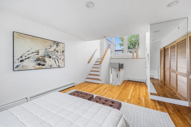 16 Ellery Square, Cambridge, MA 02138