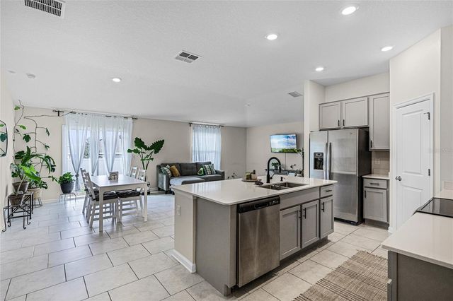 425 N ANDREA CIRCLE, Haines City, FL 33844