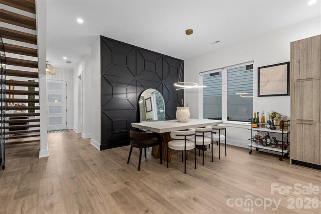 1631 Rama Road, Charlotte, NC 28211