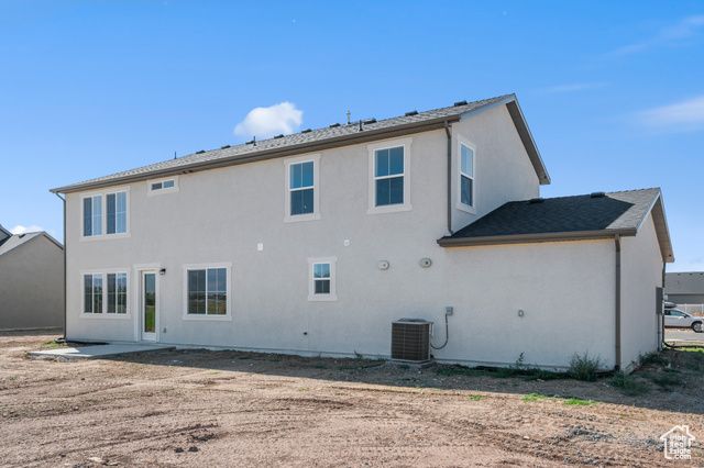 1944 S 2425 W, West Haven, UT 84401