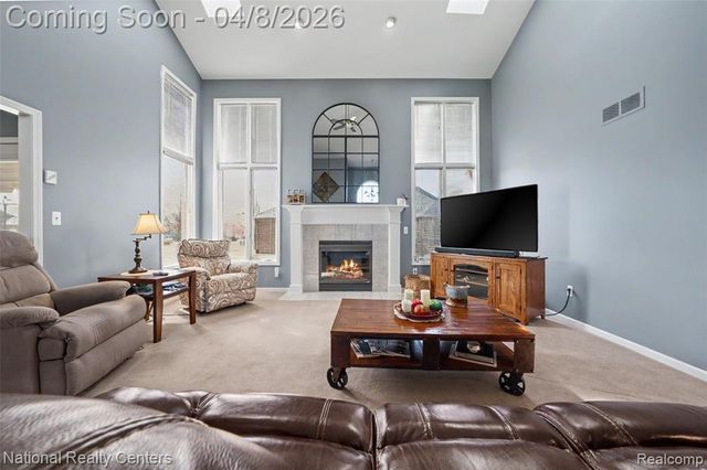 56175 Saint Andrews Drive, Macomb, MI 48042