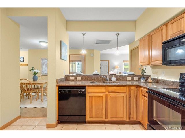 140 Sterling Loop 202, Fraser, CO 80442