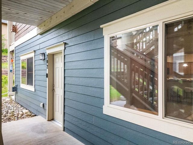 140 Sterling Loop 202, Fraser, CO 80442