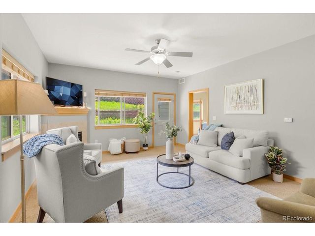 140 Sterling Loop 202, Fraser, CO 80442