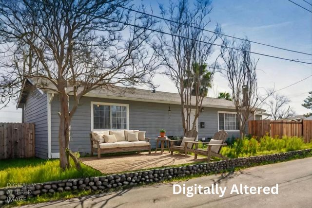 2616 Selma, Sacramento, CA 95815