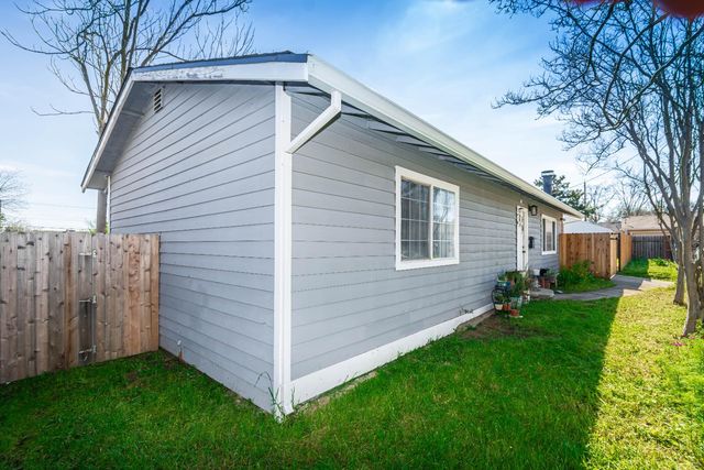 2616 Selma, Sacramento, CA 95815