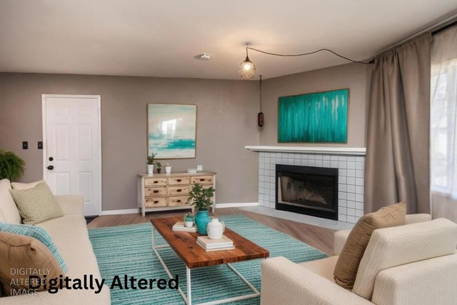 2616 Selma, Sacramento, CA 95815