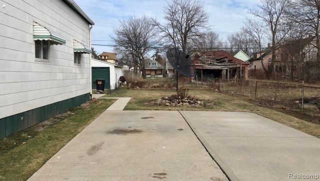 5810 Cooper Street, Detroit, MI 48213