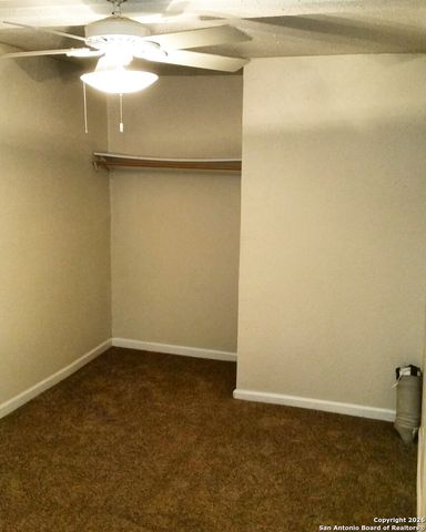 1733 San Francisco, San Antonio, TX 78201