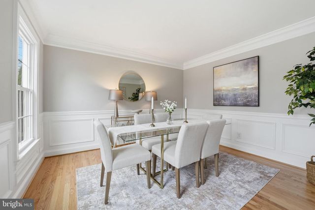 9438 WALLINGFORD DR, Burke, VA 22015