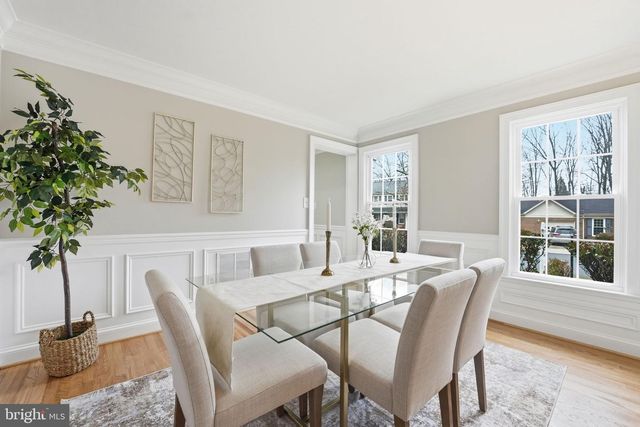 9438 WALLINGFORD DR, Burke, VA 22015