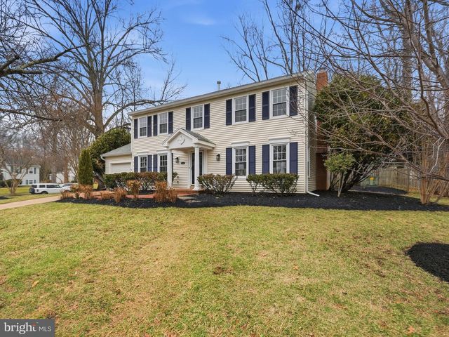 9438 WALLINGFORD DR, Burke, VA 22015