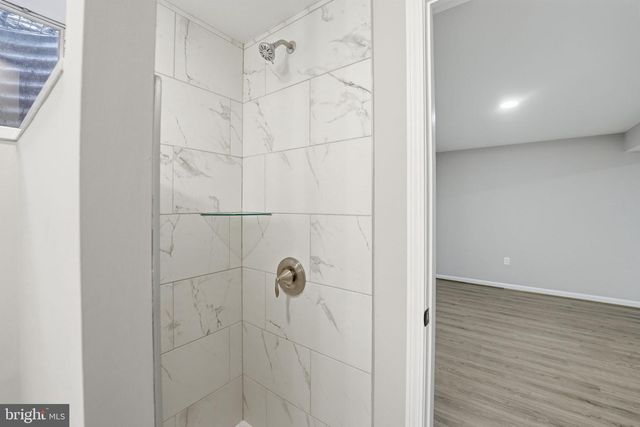 9438 WALLINGFORD DR, Burke, VA 22015