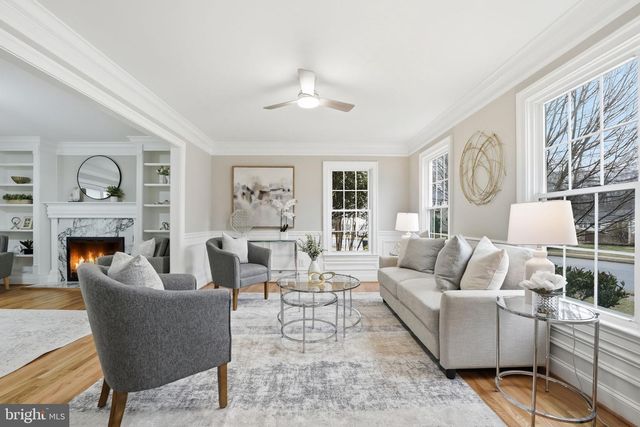 9438 WALLINGFORD DR, Burke, VA 22015