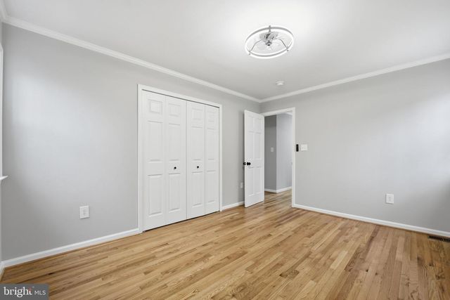 9438 WALLINGFORD DR, Burke, VA 22015