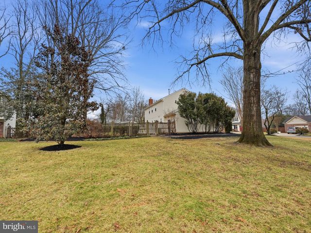 9438 WALLINGFORD DR, Burke, VA 22015