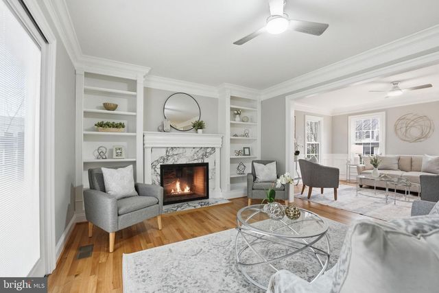 9438 WALLINGFORD DR, Burke, VA 22015