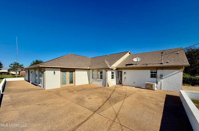 340 Porter Drive, Clarksdale, MS 38614