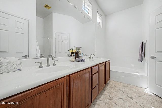 1887 W PERIWINKLE Way, Chandler, AZ 85248