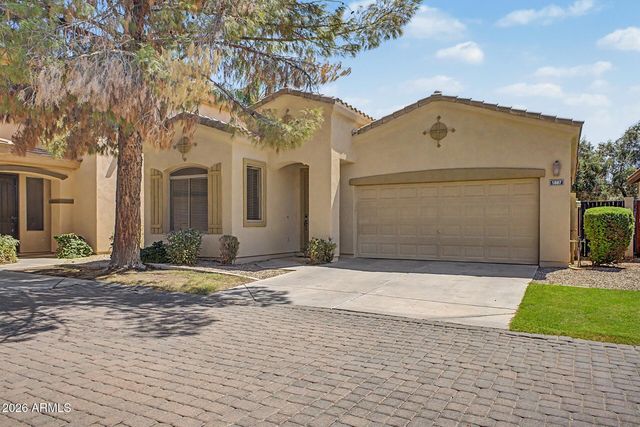 1887 W PERIWINKLE Way, Chandler, AZ 85248