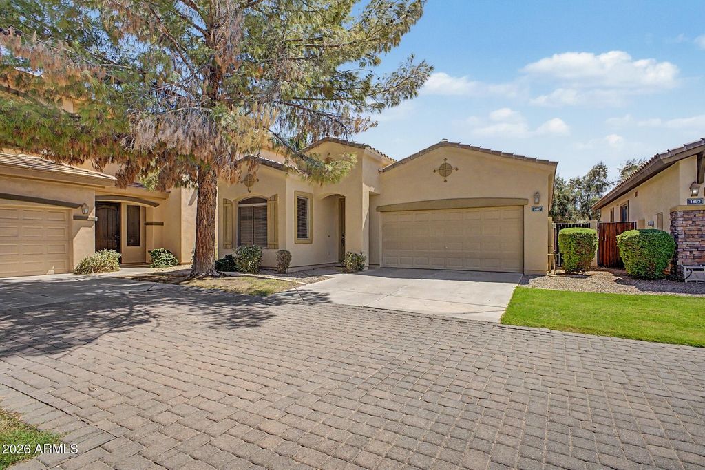 1887 W PERIWINKLE Way, Chandler, AZ 85248 — photo 2