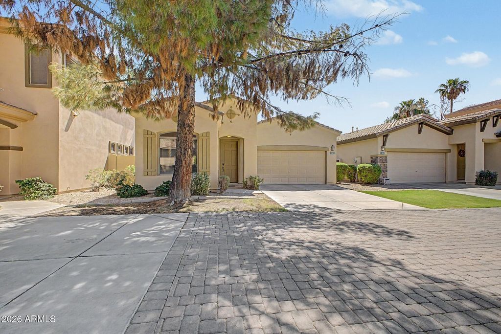 1887 W PERIWINKLE Way, Chandler, AZ 85248 — photo 3