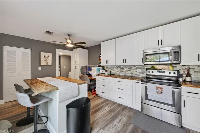 5240 Cedarbend DR 3, Fort Myers, FL 33919