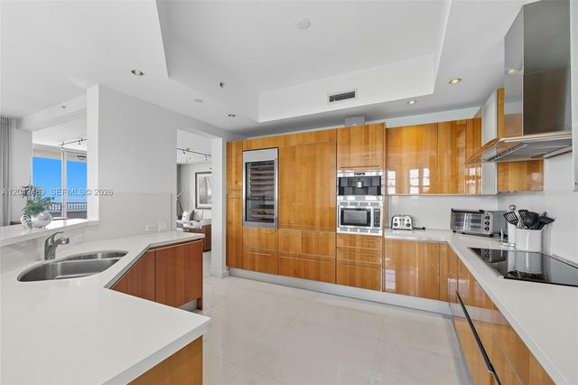 7141 Fisher Island Drive 7141, Miami Beach, FL 33109