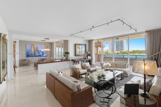 7141 Fisher Island Drive 7141, Miami Beach, FL 33109