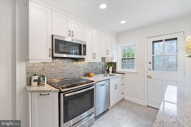 4608 36TH ST S, Arlington, VA 22206