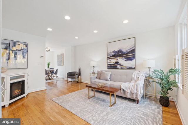 4608 36TH ST S, Arlington, VA 22206