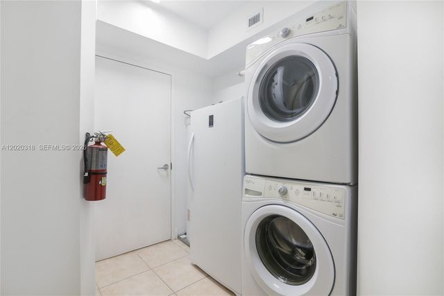 19333 Collins Ave 1907, Sunny Isles Beach, FL 33160