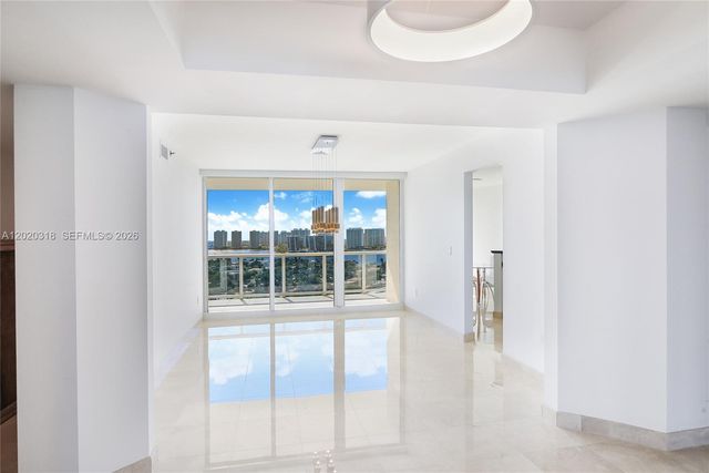 19333 Collins Ave 1907, Sunny Isles Beach, FL 33160
