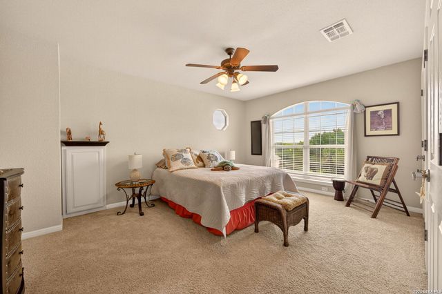 2827 Meadow Breeze, New Braunfels, TX 78132