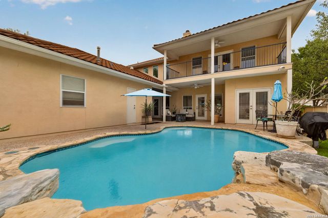 2827 Meadow Breeze, New Braunfels, TX 78132
