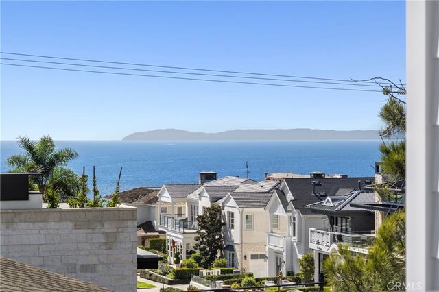 302 Orchid Avenue, Corona Del Mar, CA 92625